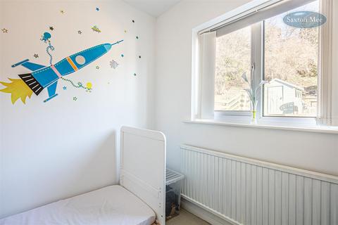 70 Baxter Drive, Sheffield, S6 1GH