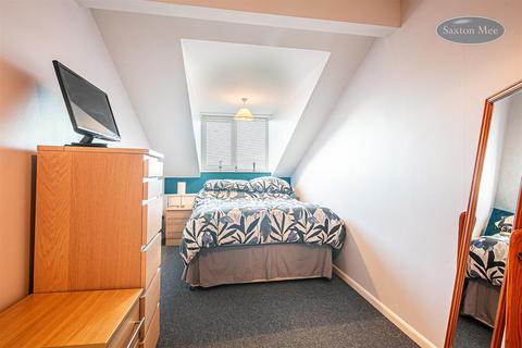 70 Baxter Drive, Sheffield, S6 1GH