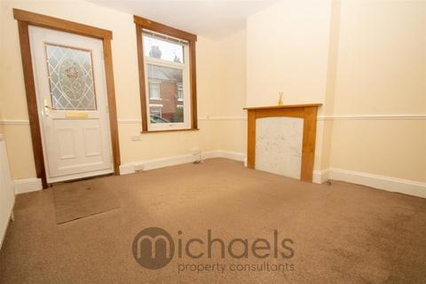 3 bedroom end of terrace house for sale, King Stephen Road, Colchester, CO1