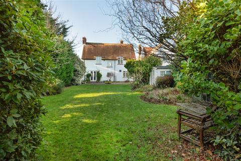 4 bedroom detached house for sale, Dence Park, Herne Bay