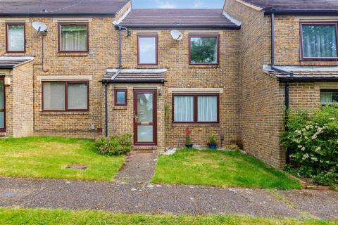 146 Bazes Shaw, New Ash Green, Longfield, DA3 8QZ