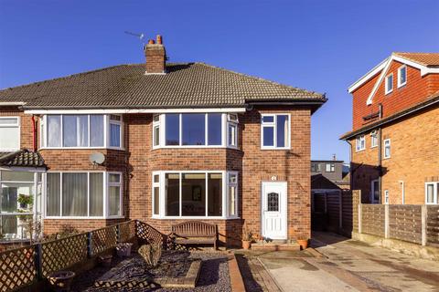 18 Buckstone Way, Leeds, LS17 5HD