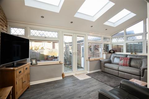 18 Buckstone Way, Leeds, LS17 5HD