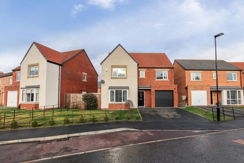 Sandstone View, Killingworth Village... 4 bed detached house £400,000