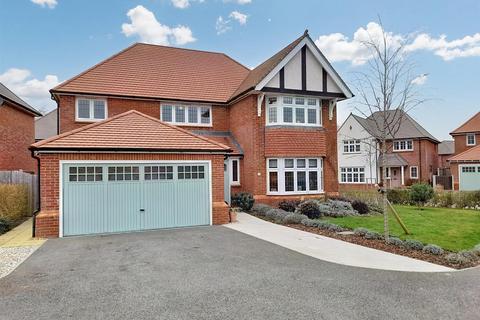 4 bedroom detached house for sale, Skylark Way, Barnham