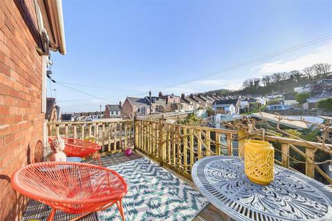 4 bedroom end of terrace house for sale, Queens Road, Mumbles, Swansea