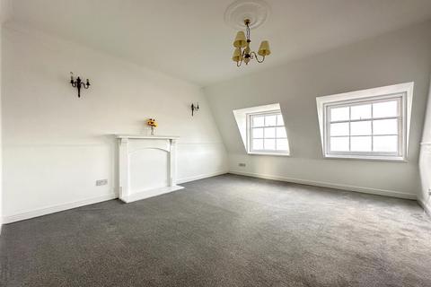 2 bedroom flat for sale, Queens Parade, Scarborough