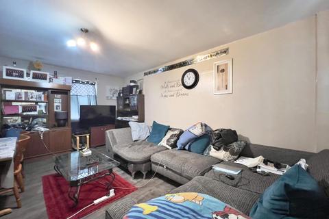 91 Beeston Square, Barnsley, S71 3DW