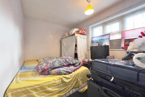 91 Beeston Square, Barnsley, S71 3DW