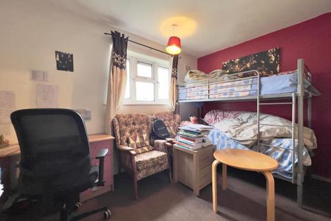 91 Beeston Square, Barnsley, S71 3DW