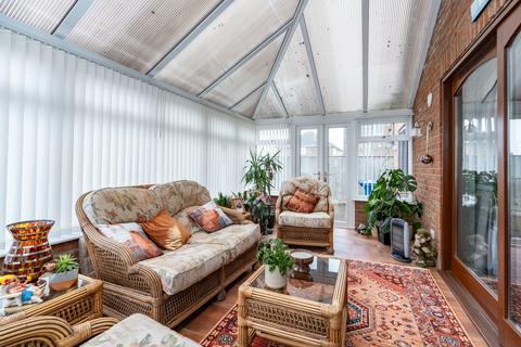 4 Heather Close, Boston, PE21 8AE