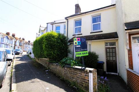 3 bedroom terraced house for sale, Fitzroy Avenue, Margate