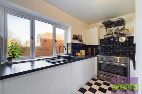3 bedroom end of terrace house for sale, Chatham Road, St. Leonards-On-Sea