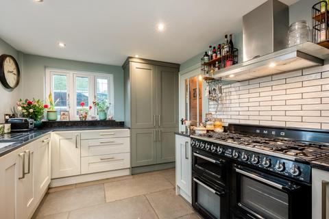 3 bedroom semi-detached house for sale, Church Road, Snitterfield, Stratford-upon-Avon