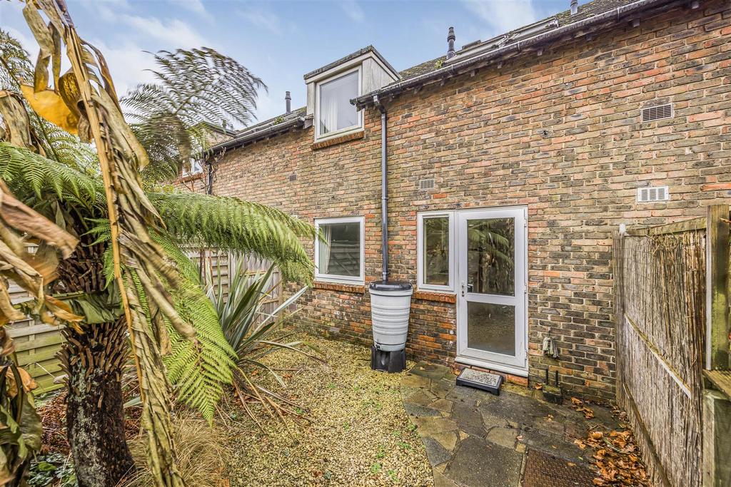 6 Lazy Acre, Southbourne-Portico Marketing-Sarah Oli