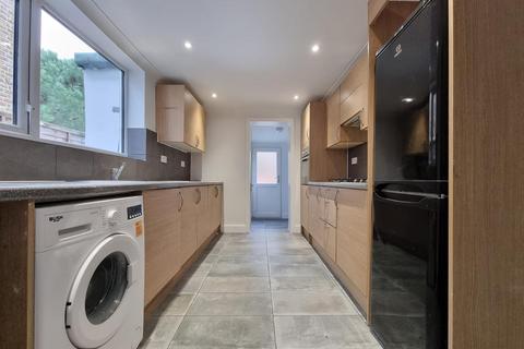 179 Green Lane, Ilford, IG1 1XR