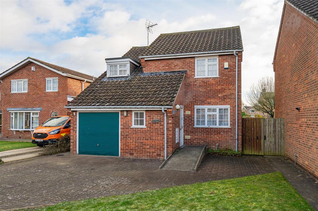Woodthorpe, York, YO24 2SY 4 bed detached house for sale