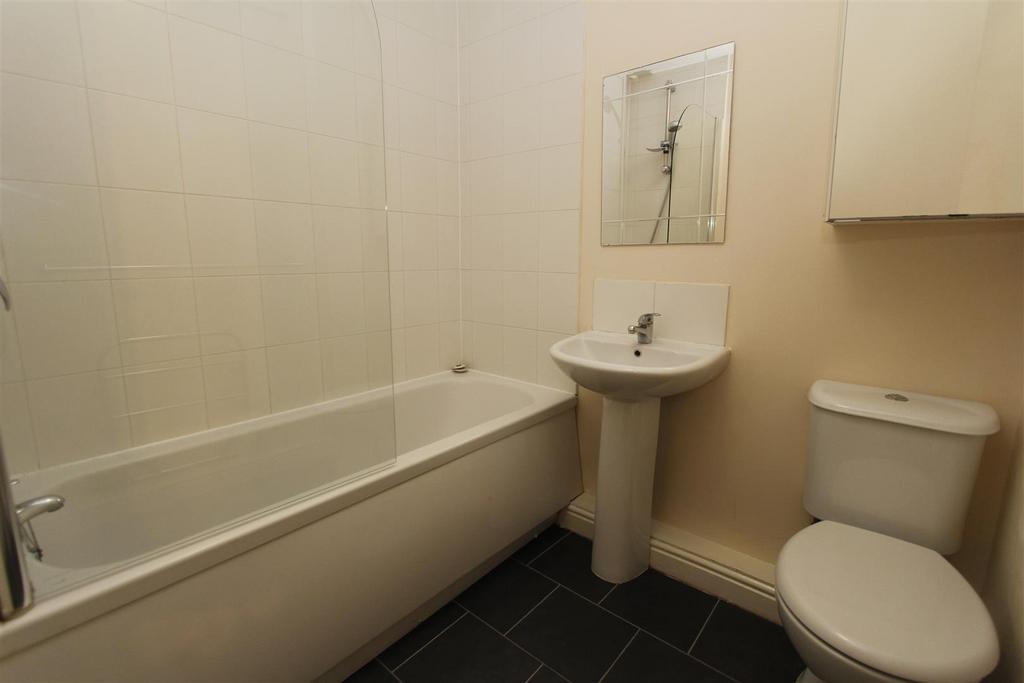 Bathroom.JPG
