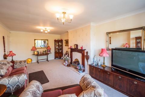 2 bedroom semi-detached bungalow for sale, Melbourne Place, High Barnes, Sunderland