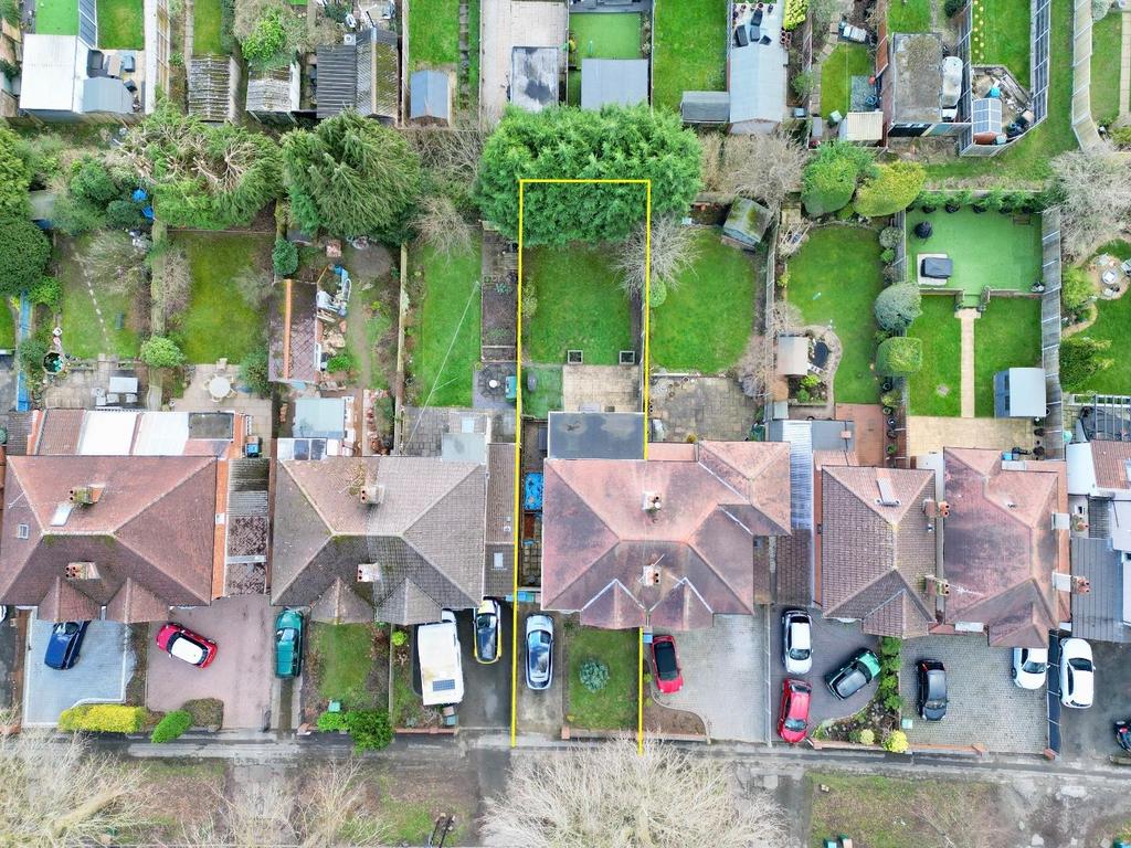 Holyhead Road, Coundon, Coventry 3 bed semidetached house for sale £