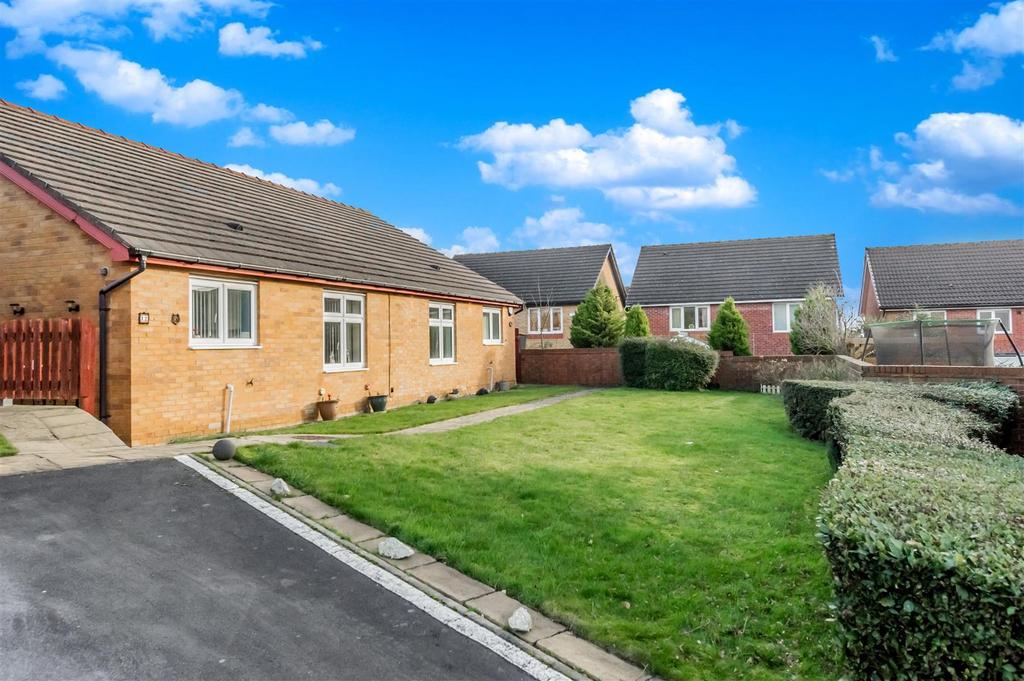 Reyden Mews, Wortley, Leeds 2 bed house for sale £118,800