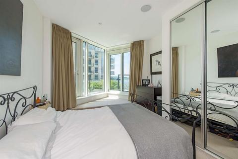 3 bedroom flat for sale, Battersea Reach, Battersea SW18