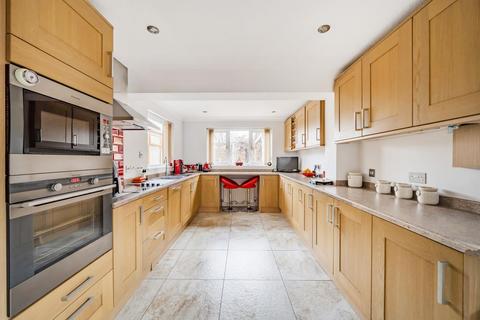 7 Glenham Road, Thame, OX9 3WD