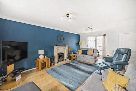 7 Glenham Road, Thame, OX9 3WD