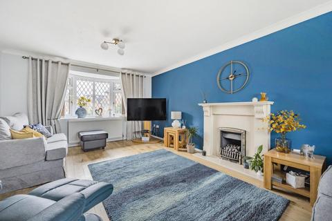 7 Glenham Road, Thame, OX9 3WD