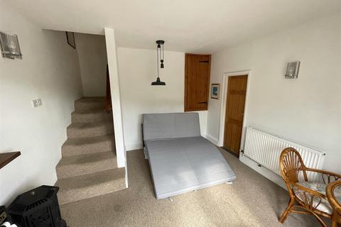 1 bedroom flat to rent, Victoria Road, Dartmouth