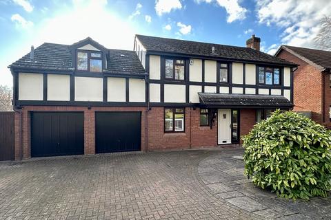 4 bedroom detached house for sale, The Park, Hereford, HR1