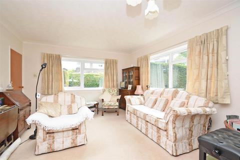 3 bedroom detached house for sale, Woodside Drive, Radbrook, Shrewsbury
