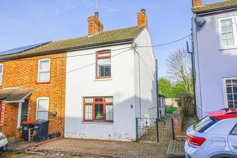 2 bedroom end of terrace house for sale, Thomas Street, Heath And Reach