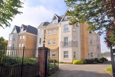 2 bedroom flat for sale, The Goffs, Eastbourne