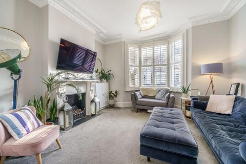 30a Raeburn Street, London, SW2 5QU
