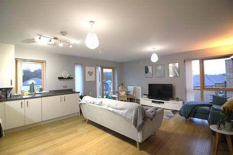 2 bedroom apartment for sale, Crossbill Way, Harlow CM17