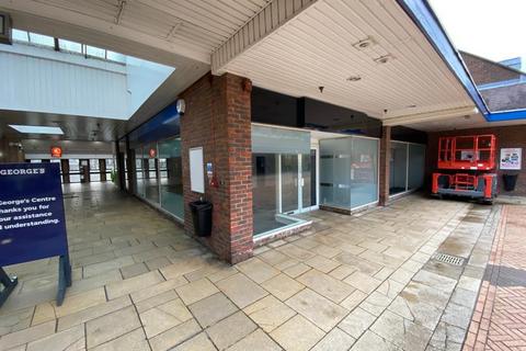 Shop to rent, St. Georges Centre, Gravesend, Kent