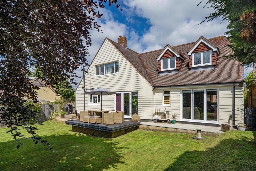Fishbourne, Isle of Wight 5 bed house £750,000