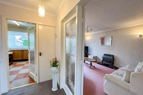 2 bedroom semi-detached bungalow for sale, Burton Acres Lane, Huddersfield HD8