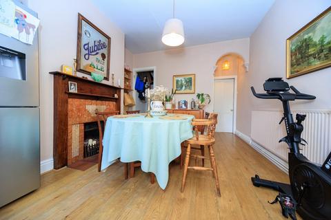 2 bedroom terraced house for sale, Bampton Street, Loughborough, LE11
