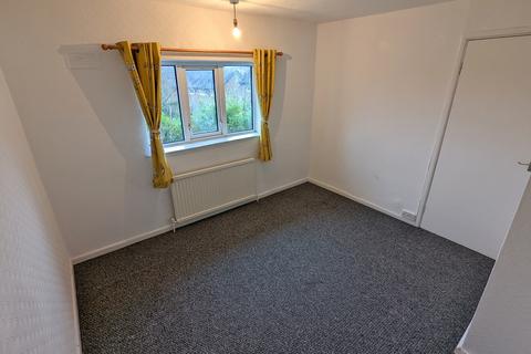 29 Toppham Drive, Sheffield, S8 7NT