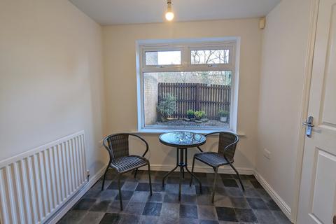 23 Beeches Hollow, Sheffield, S2 3QY
