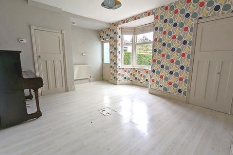 53 Main Avenue, Totley Rise, Sheffield, S17 4FH