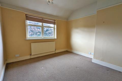 53 Main Avenue, Totley Rise, Sheffield, S17 4FH