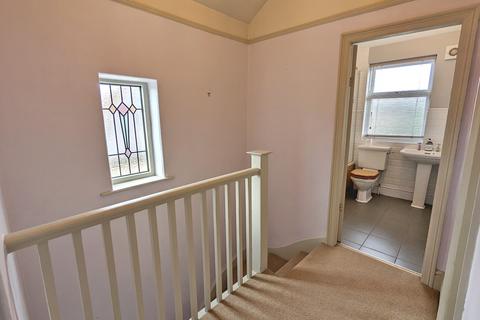 53 Main Avenue, Totley Rise, Sheffield, S17 4FH