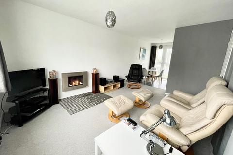 2 bedroom flat for sale, Sherwood Place, Dronfield Woodhouse, Derbyshire, S18 8PB