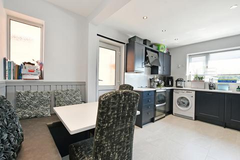 3 bedroom semi-detached house for sale - Ferndale Close, Coal Aston, Dronfield, Derbyshire, S18 3BR