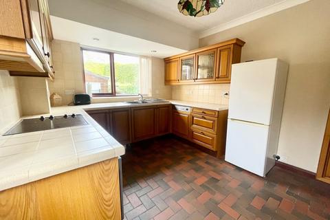 4 bedroom detached house for sale, Holmesdale Road, Dronfield, Derbyshire, S18 2FA