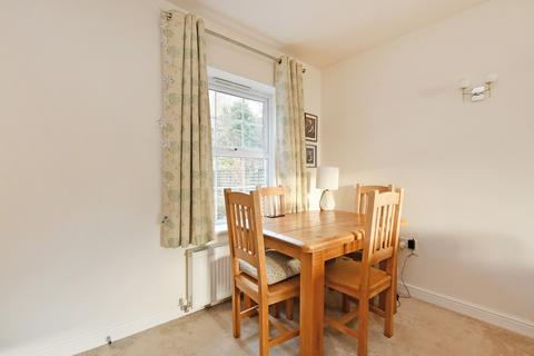 2 bedroom apartment for sale, The Priory, Sheffield Road, Dronfield, Derbyshire, S18 2DJ