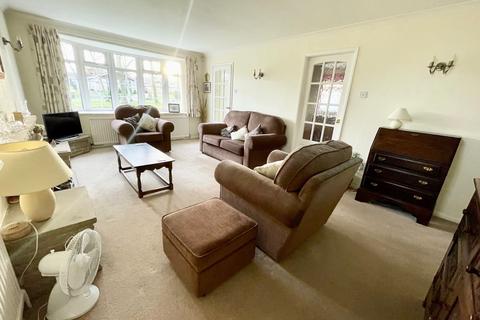2 bedroom detached bungalow for sale, Keswick Place, Dronfield Woodhouse, Dronfield, Derbyshire, S18 8PT